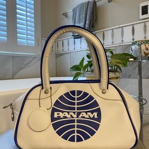 PAN AM Explorer Bag, Original. Certified Vintage Style, Pan Am Blue/White